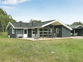 Four-Bedroom Holiday home in Ålbæk 2, København K